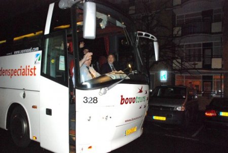 Hollanda'daki Türkler, Otobüslerle Fransa'ya Gitti