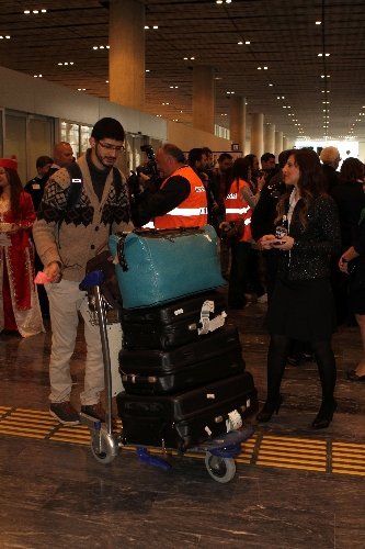 Hollandalı turistlere su kemerli karşılama