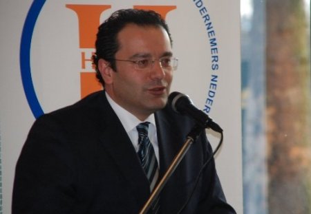 Hollandalı Türk işadamları Türk milletvekillerini ağırladı