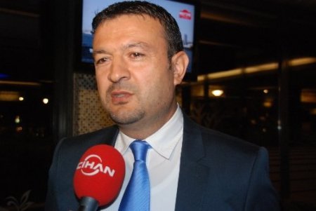 Hollandalı Türkler Fenerbahçe'nin elenmesine üzüldü