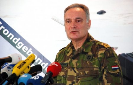 Hollanda'nın Patriot'ları yola çıktı