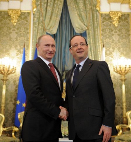 Hollande’den, Putin’e “porta şaraplı” Suriye’de çözüm önerisi (1)