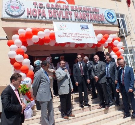 Hopa Devlet Hastanesi Yoğun Bakım Ünitesi hizmete açıldı