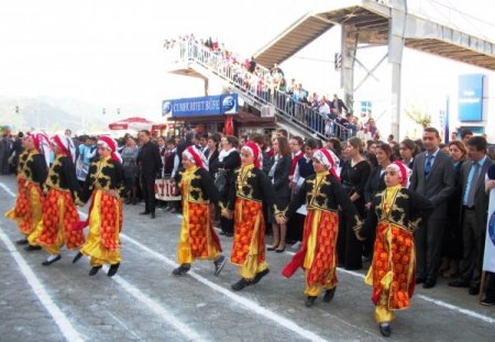 Hopa'da Cumhuriyet coşkusu