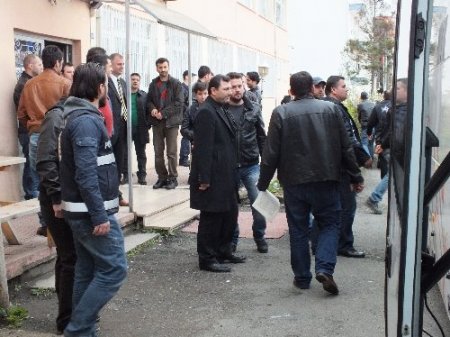 Hopa'da fuhuş operasyonu: 24 şahıs adliyeye sevk edildi