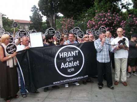 ‘hrant’ın Arkadaşları’ Adliyeye Yürüdü