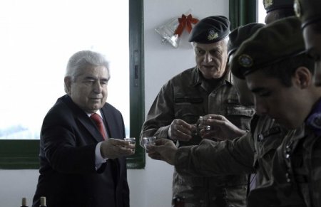 Hristofyas: Türkiye'nin Kıbrıs'ta kök salmasını engelemeliyiz