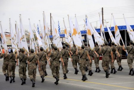 Hristofyas'tan Troyka heyetine uzlaşı çağrısı