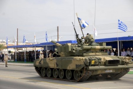 Hristofyas'tan Troyka heyetine uzlaşı çağrısı