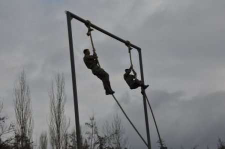 Hudutlarda Görev Yapacak İlk Grup Sözleşmeli Erlerin Eğitimleri Tamamlandı