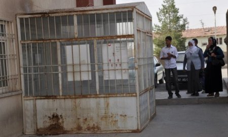 Hükümet konağında kaymakamların kullandığı protokol kapısı halka açıldı