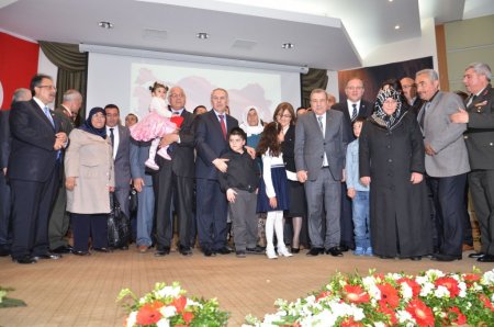 'Hükümet şehit ve gazilerin hatıralarına halel getirecek yaklaşımda olmaz'