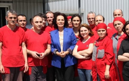 Hülya Koçyiğit: Sevgi ve kardeşlik dilini benemsemeliyiz