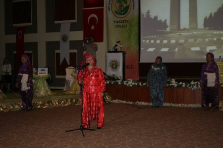 Hünerlerini Tarlada Değil Sahnede Sergilediler