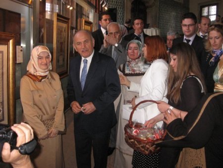 Hünkar Mahfilinde Tezhip Sergisi