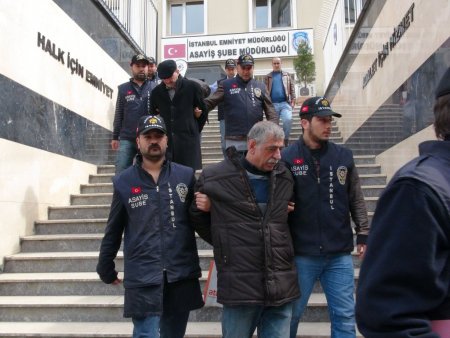 Hurdacıyı polis süsü vererek gasp etmişler