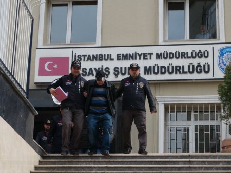 Hurdacıyı polis süsü vererek gasp etmişler