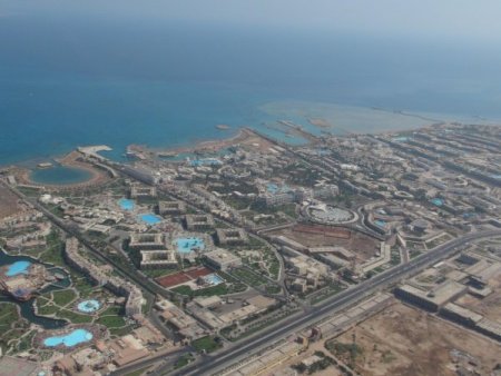 Hurgada'da dalıp Kızıldeniz'in güzelliğini keşfediyorlar