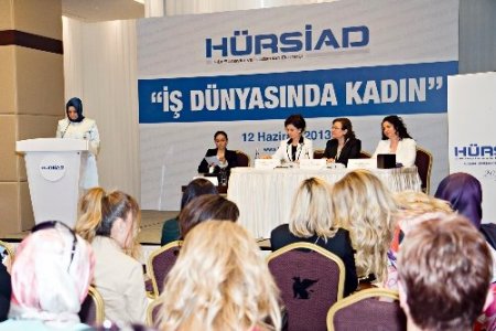 HÜRSİAD Kadın Platformu, 'iş Dünyasında Kadın Paneli' düzenledi