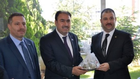 HÜRSİAD üyeleri, Muhasebeciler ve Mali Müşavirler Odası’nı ziyaret etti