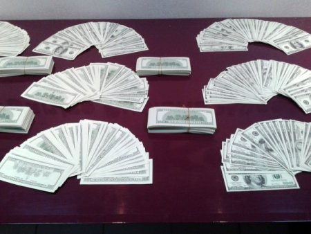 Hüseyin Cahit Parsadan, Sahte Kimlik Ve Sahte 149 Bin Dolarla Yakalandı (2)
