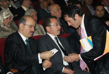 Hüseyin Çelik: Kimse Kendini 'öteki' Hissetmesin İstiyoruz