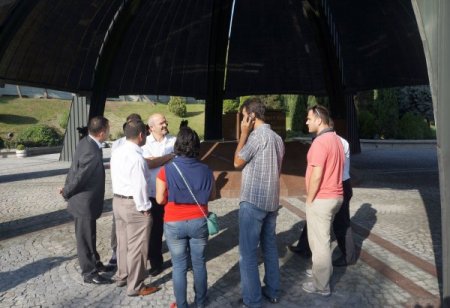 İBB yetkilileri Turgut Özal’ın mezarında inceleme yaptı