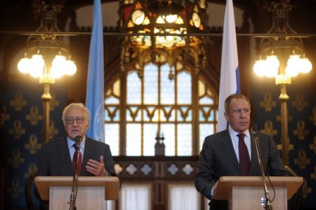 İbrahimi Moskova’da konuştu: Suriye’de kardeş kardeşi vuruyor