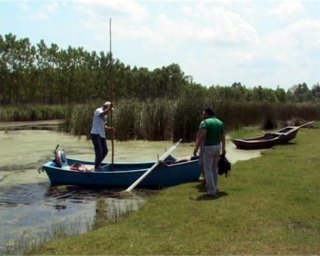 İçerisinde Tarihi Kalıntılar Bulunan Simenit Gölü Keşfedilmeyi Bekliyor