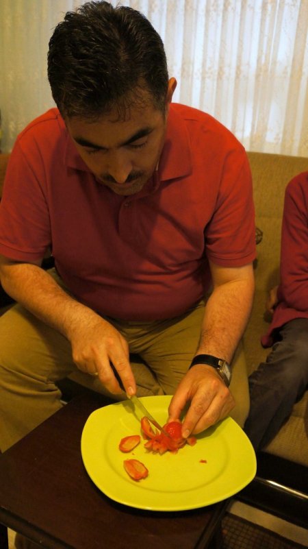 İçi Çileğe Benzeyen Domates Şaşırttı