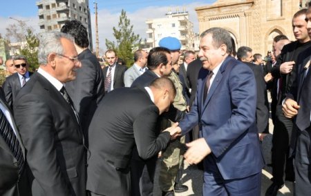 İçişleri Bakanı Güler, Midyat’ta kurbanlar kesilerek karşılandı