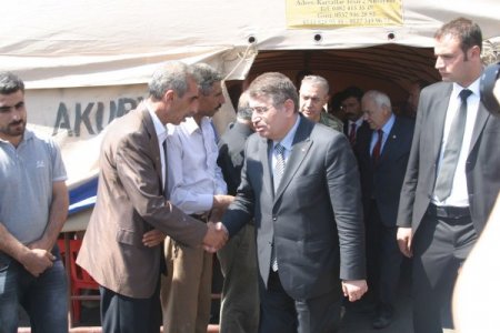 İçişleri Bakanı İdris Naim Şahin