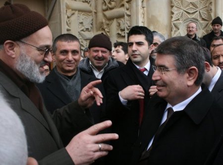 İçişleri Bakanı Şahin: İsme Takılmayalım