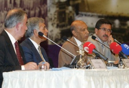 İcma Sempozyumu oturumlarla devam ediyor