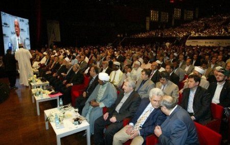 İcma Sempzoyumu’nun ikinci günkü oturumları başladı