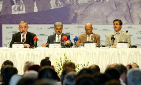 İcma Sempzoyumu'nun ilk oturumu başladı