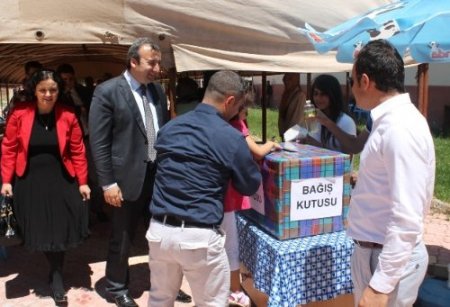 İdil'de gönül elçilerinden eğitim yararına kermes