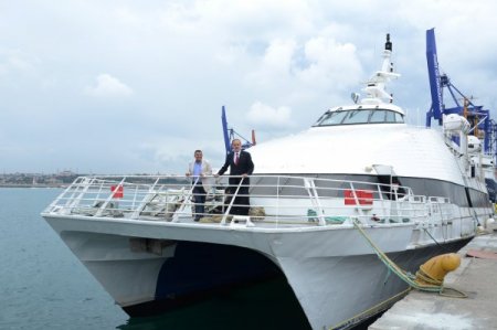 İDO’nun rakibi Hüdavendigar suya indi