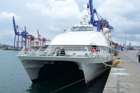 İDO’nun rakibi Hüdavendigar suya indi