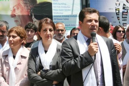 Iğdır'da Bdp'liler Operasyon Karşıtı Eylem Yaptı
