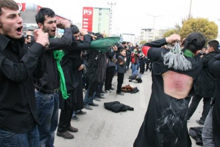 Iğdır'da Kerbela şehitleri dualarla anıldı