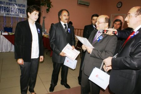 Iğdır’da Vergi Rekortmenleri Onur Belgesi İle Ödüllendirildi