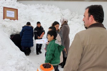 'İglo'da karne heyecanı