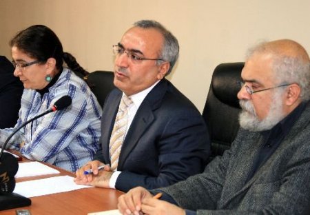 İhd Genel Başkanı Türkdoğan: Hukukun Üstünlüğü İlkesine Uyulmalı