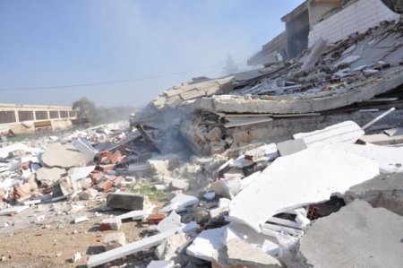 İHH, hayalet şehre dönen Teftanaz’a yardım götürdü