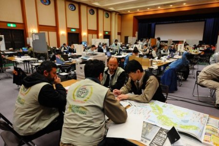 İhh: Sendai Şimdi De Radyasyon Tehdidi Altında