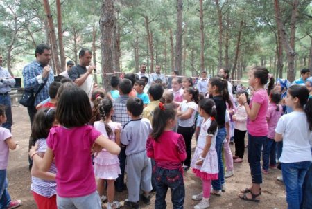 İhh Ve Hizmet Vakfı, Yetim Çocuklarla Buluştu