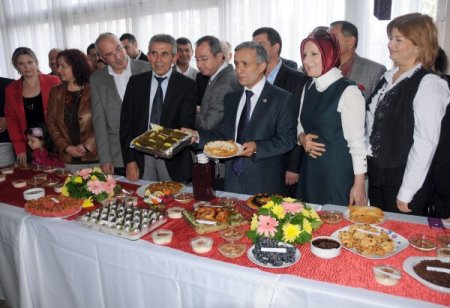 İhraç edilen 200 bin ton kuru üzümün yüzde 90'ı Manisa'da yetişiyor