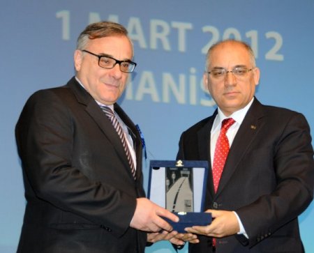 İhracat Şubat Ayında Yüzde 10,4 Oranında Arttı