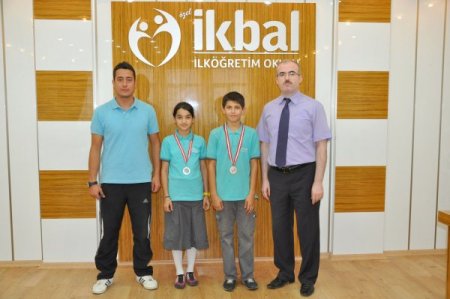 İkbal Koleji eskrimde Türkiye 1'ncisi çıkardı